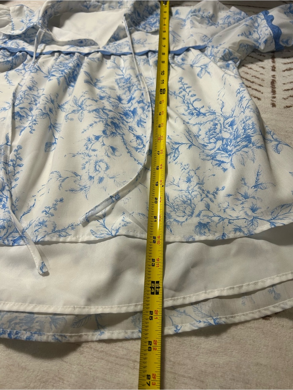 Blue White Toile Floral Babydoll Blouse Puff Sleeve Cottagecore Top S - Picture 6 of 7